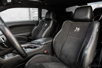 Dodge Challenger 392 Hemi Scat Pack Shaker - 10