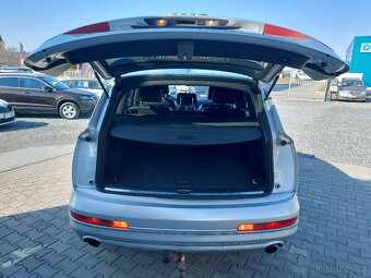 AUDI Q7 TDI S-Line Qauttro Tiptr. ČR - 10