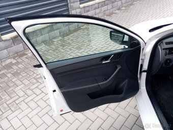 Škoda Rapid, 1,2 TSI 77kw, servisní knížka - 10