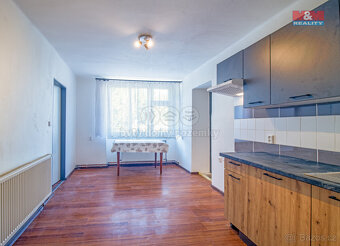 Prodej zemědělské usedlosti, 312 m², Jičín - 10