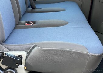 Renault Trafic 2.0DCi 6MÍST PŮVOD ČR odp.DPH manuál 66 kw - 10