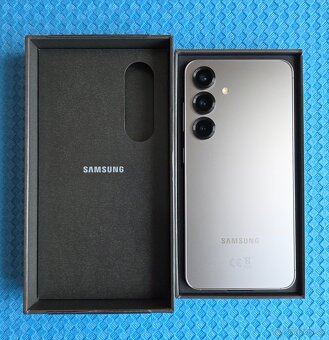 Samsung Galaxy S25 Silvershadow 128GB ZÁNOVNÍ - 10