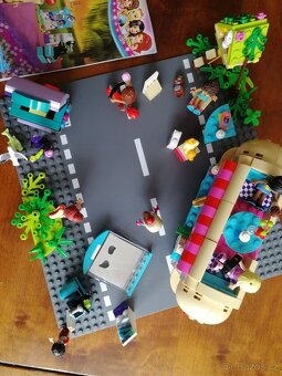 Lego Friends - 10