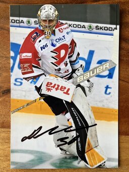 Autogramy hráčů HC Dynamo Pardubice - 10