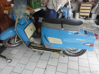 MOTO - 10