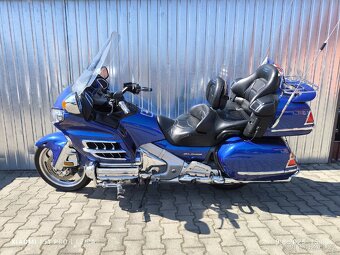 Honda GL 1800 Gold wing - 10