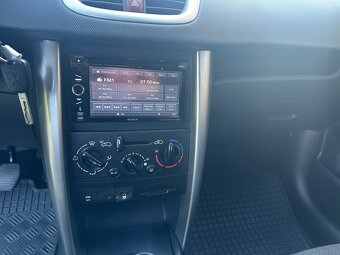 Peugeot 207 SW 1.6i 88kW - 10