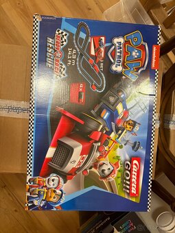 Auta a autíčka cca 150 ks  - 10