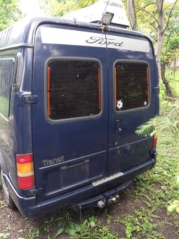 Ford transit obytna dodavka - 10
