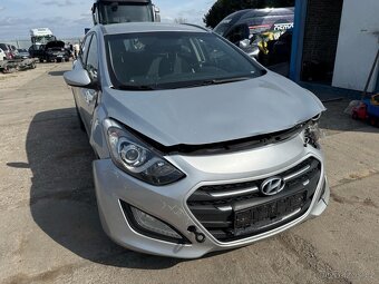 Hyundai i30 1.6CRDi 81kw 2016 pojizdne 188TKM - 10