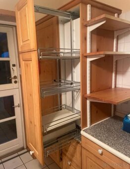 Borovicová kuchyně se spotřebiči, 4742 - 10