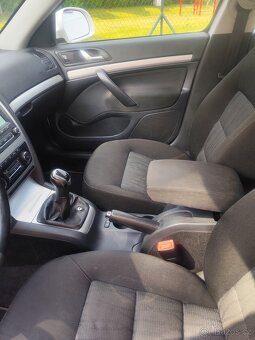 Škoda Octavia - 10