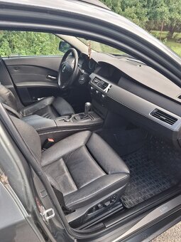 BMW e61 Touring 530d 170Kw, Nová STK, Panorama, Head Up - 10
