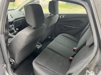 Ford fiesta 1.4 gpl - 10