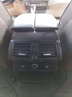 BMW X5 E70 - 10