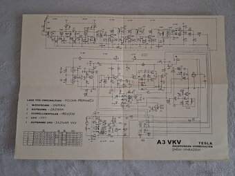 Kazetový magnetofón Tesla A3. - 10