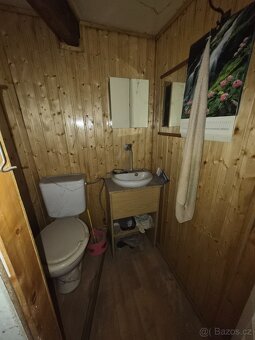 Prodej dvougeneračního domu v Klášterci nad Ohří - 10