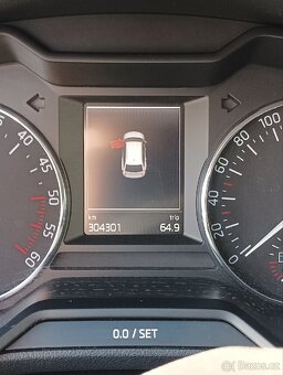 Škoda octavia3 1.6 TDI 77kw - 10