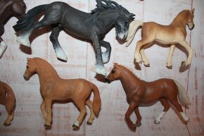 Figurky koní Schleich I - 10