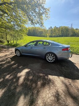 Jaguar XF 2.7 diesel Nefunkční display - 10