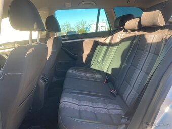 Volkswagen Golf 6 - 2.0 TDI, 103 kW, r. v. 2013 - bourané - 10