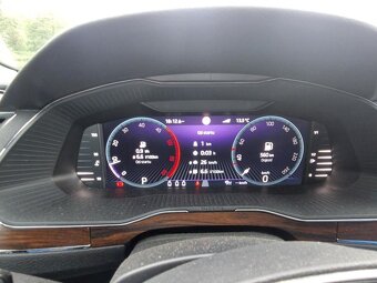 Superb Scaut 2,0TDI - 10