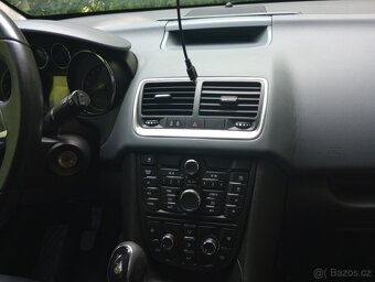 OPEL MERIVA - B, r. v. 2013, 1. majitel, servisní knížka - 10