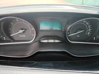 Peugeot 2008 1.2PT/81kW AUTOMAT ČR, SERVISKA, 1.MAJITEL - 10