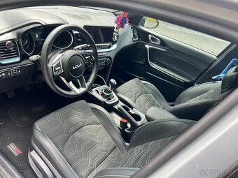 Kia Cee´d 1.5 T-GDi EDICE 30 SW - 1.majitel ČR - 14.400km - 10