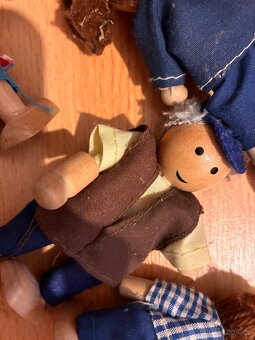 Handmade domeček pro panenky - 10