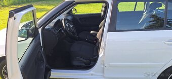 Prodej Škoda Fabia II - 10