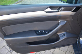 PRODÁM VW PASSAT COMBI 2.0TDI 190PS WEBASTO,NAVI,TOP - 10