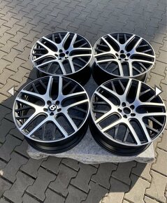 Bentley Continental GT, GT3 GTC 3, nová kola 21", zimní pneu - 10