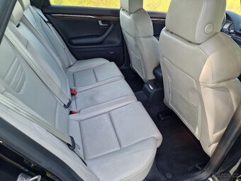 Audi S4 4.2 V8 - 10