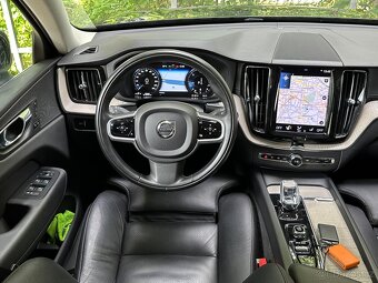 VOLVO XC60 B4 AWD INSCRIPTION 2.0 diesel 143kw 2021 - 10