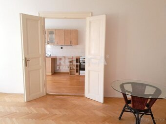 1+1, 50m2, P5, Hlubočepy, Na Zlíchově, částečně zařízený byt - 10