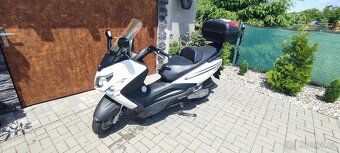 Prodám skútr SYM 125i Rok 2015 - 10