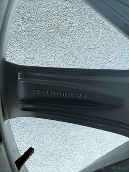 Originální alu kola Volvo R20 + Michelin Pilot Alpin 5 - 10