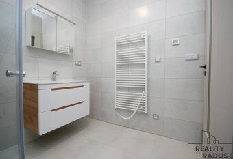 Pronájem bytu 2+kk s terasou, Olomouc - 10