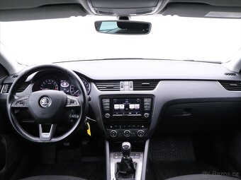 Škoda Octavia 2,0 TDI 4x4 CZ Xenon Scout (2016) - 10