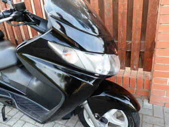 Suzuki burgman An 400 k5 - 10