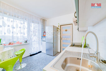 Pronájem bytu 3+1, 66 m², Cheb, ul. Přátelství - 10