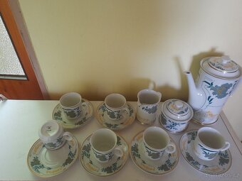 Prodám porcelánové sady, skleničky - 10