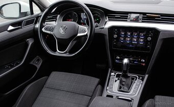 Volkswagen Passat Variant 2.0 TDI DSG - 10