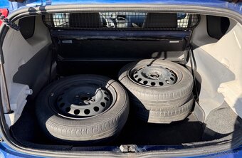 PEUGEOT 107 VAN 1,0i 50kW - 1. maj- 52000km - 2 místa - 10