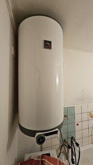 Prodám byt 2+1 v centru Nové Paky / 60m² - 10