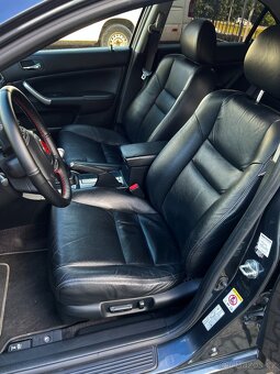 Honda Accord 7g CL9 2.4l benzin sedan manuál r. v. 2005 - 10