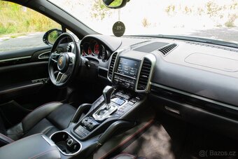 Porsche Cayenne S 4.2 Diesel II FL - 10