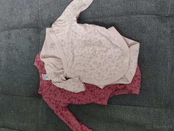 Prodám balíček oblečení pro holčičku-Vel.56 - 10