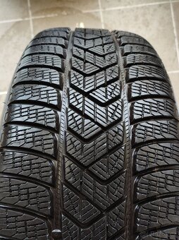 Zánovní zimní ALU komplet 19" 5x112 ET43 pneu Pirelli - 10